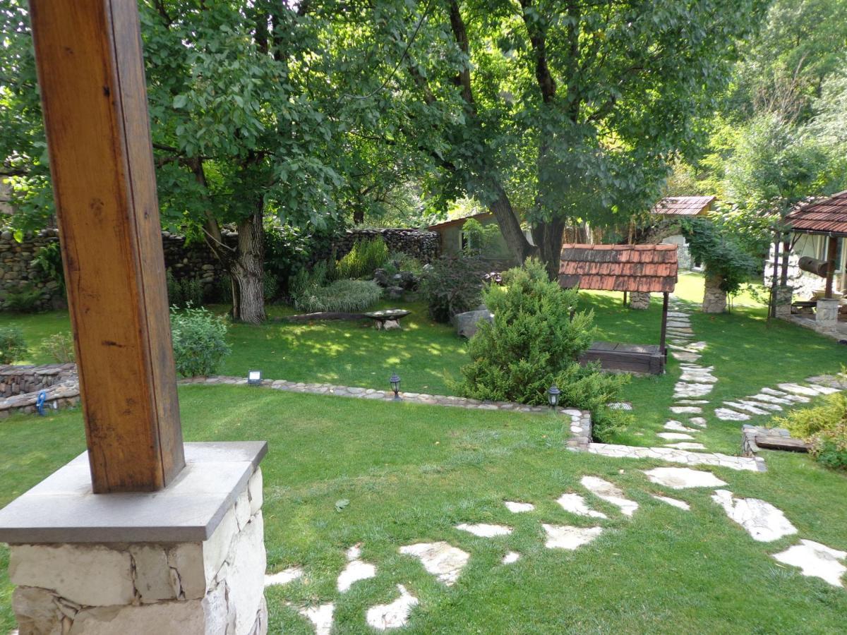مبيت وإفطار ديليجان Eco Garden المظهر الخارجي الصورة