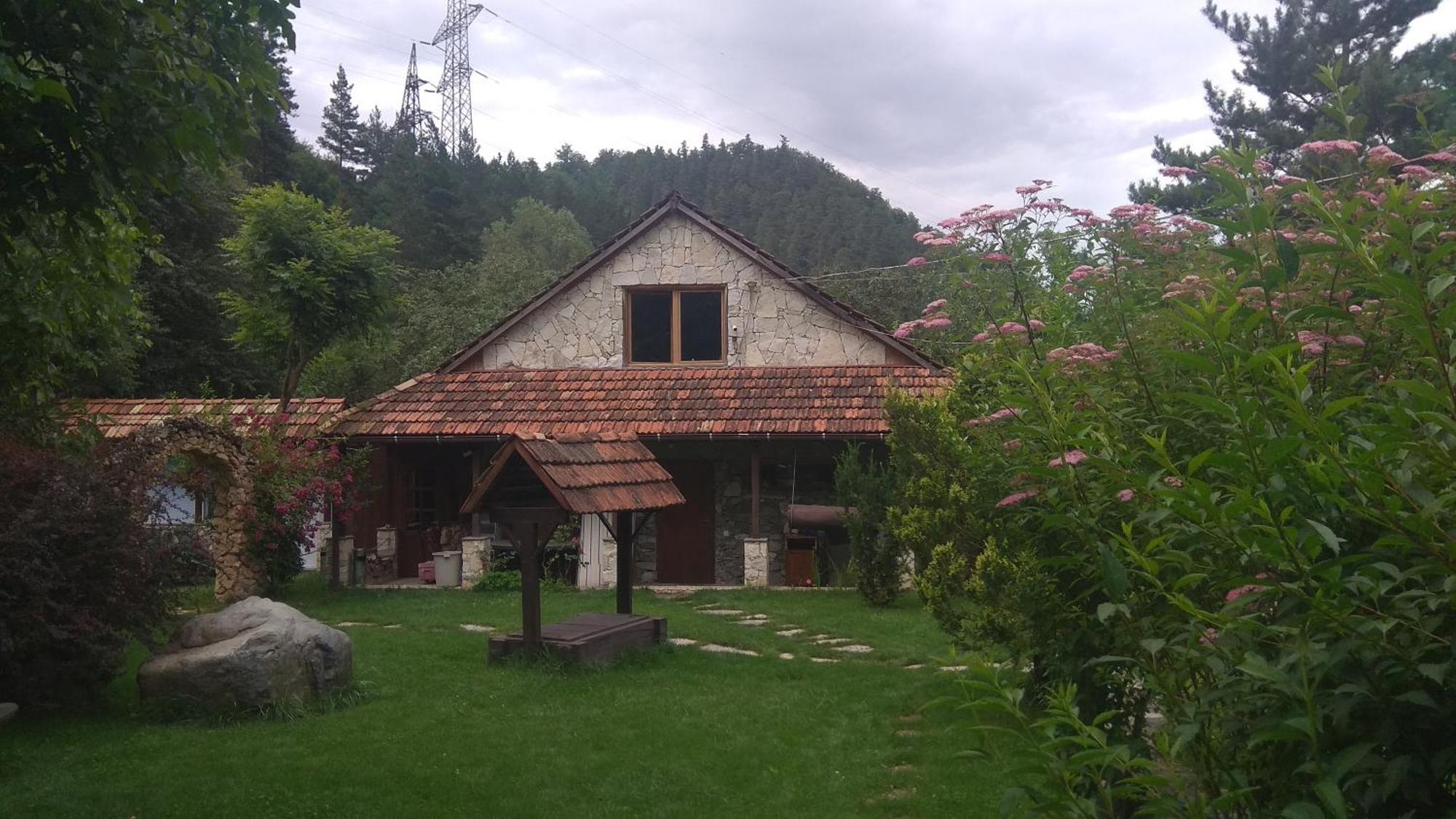 مبيت وإفطار ديليجان Eco Garden المظهر الخارجي الصورة